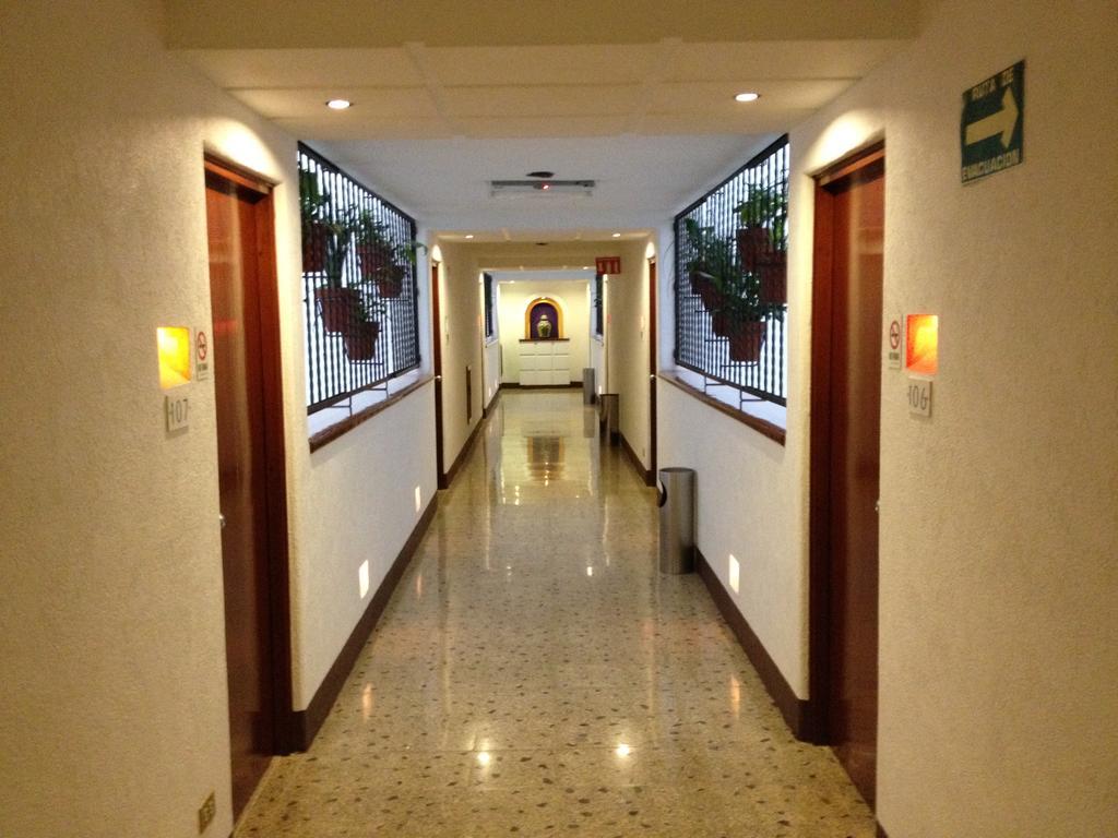 Hotel Habana Cidade do México Exterior foto